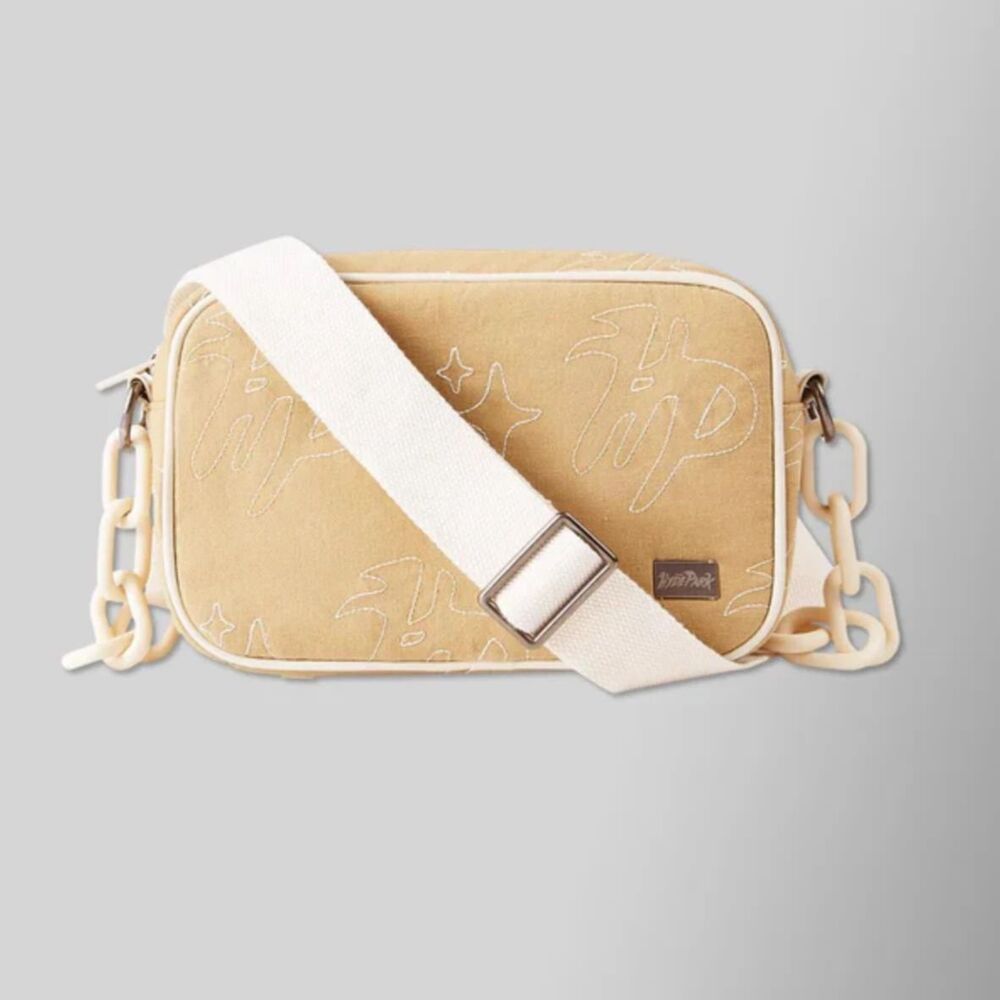 Hyde Park HP Logo Stitch Crossbody Bag NWT Khaki Cream Chain Strap Streetwear